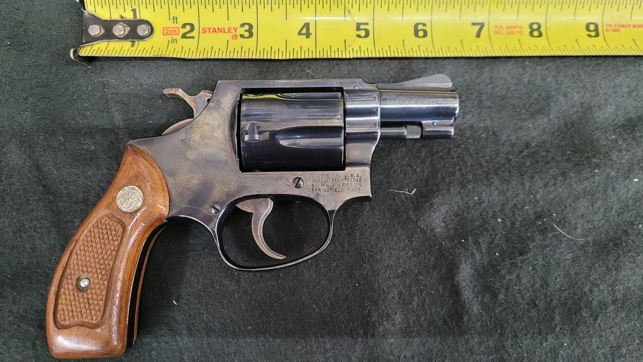 SMITH & WESSON 36