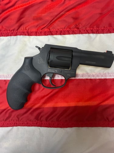 TAURUS MODEL 856