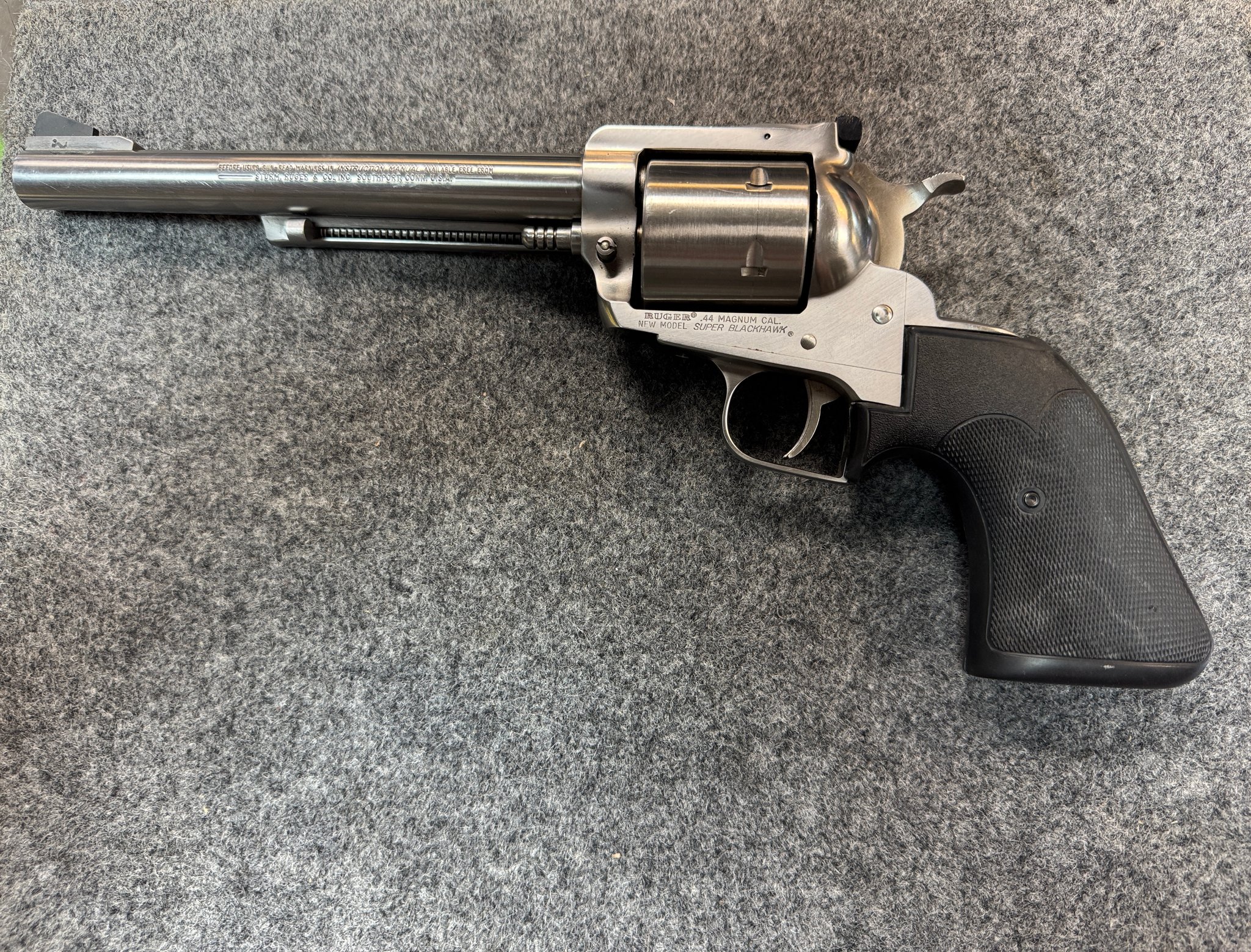 RUGER NEW MODEL SUPER BLACKHAWK