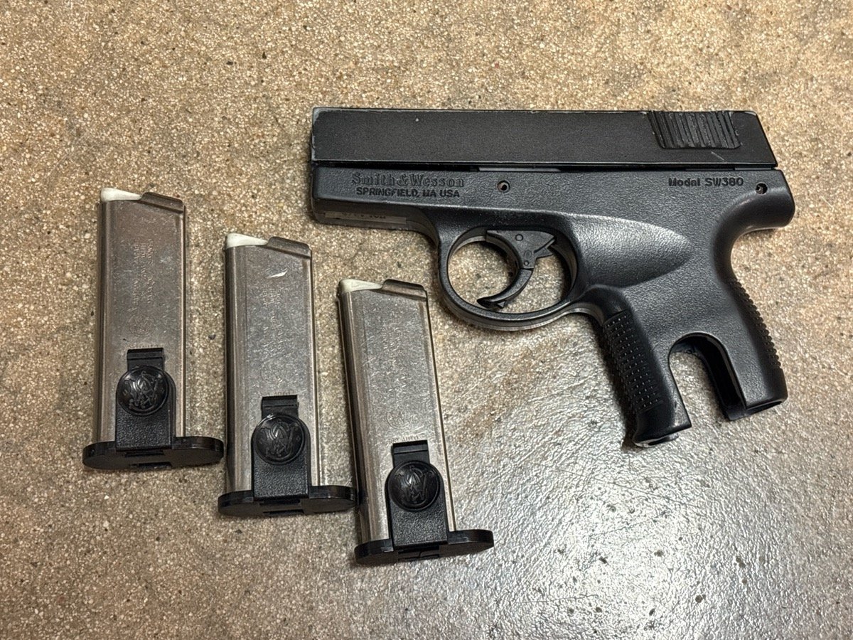 SMITH & WESSON SW380 PISTOL