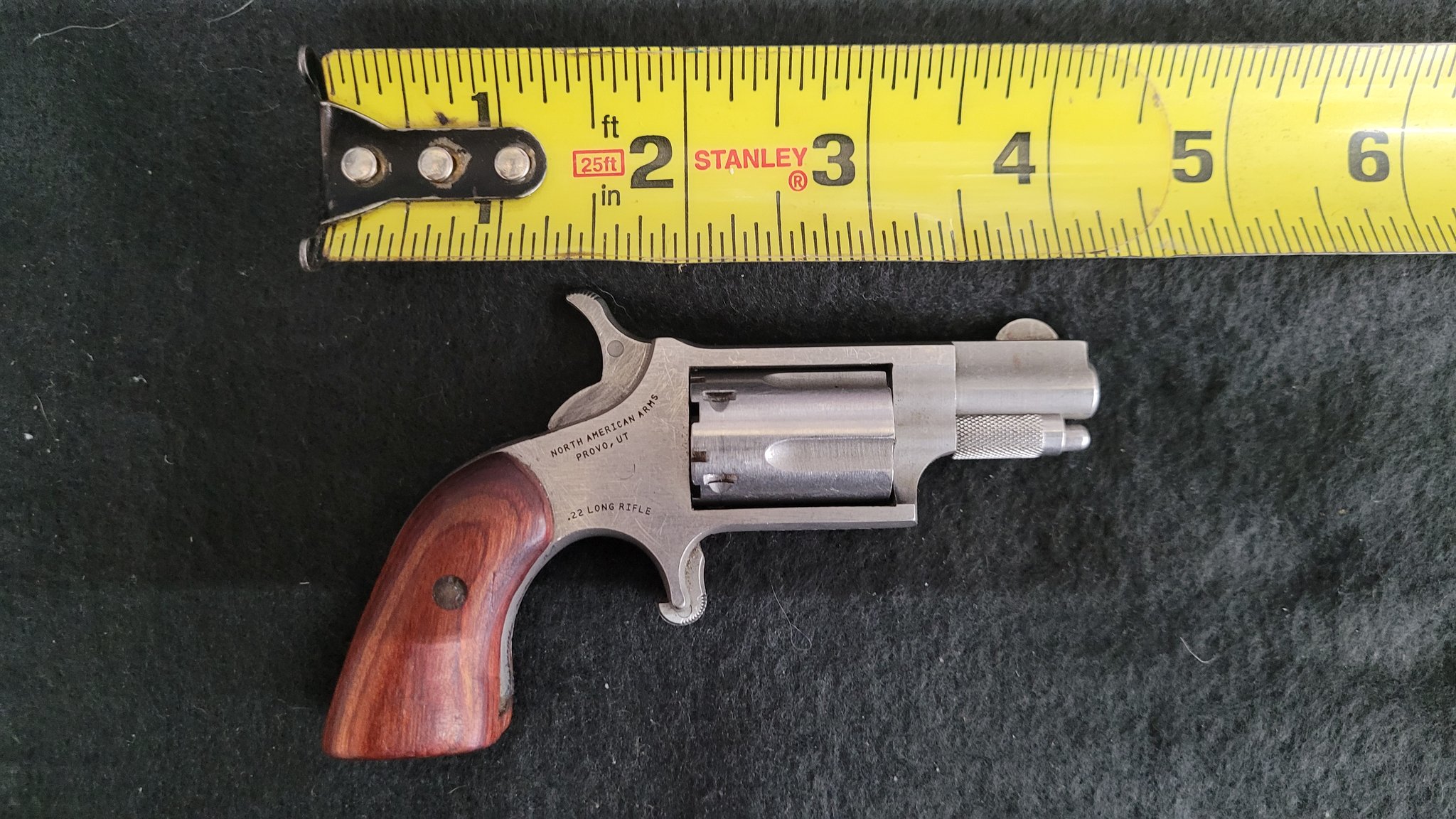NORTH AMERICAN ARMS mini revolver
