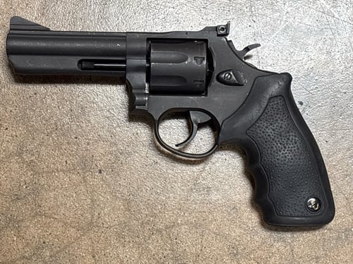 TAURUS 66 BLUE