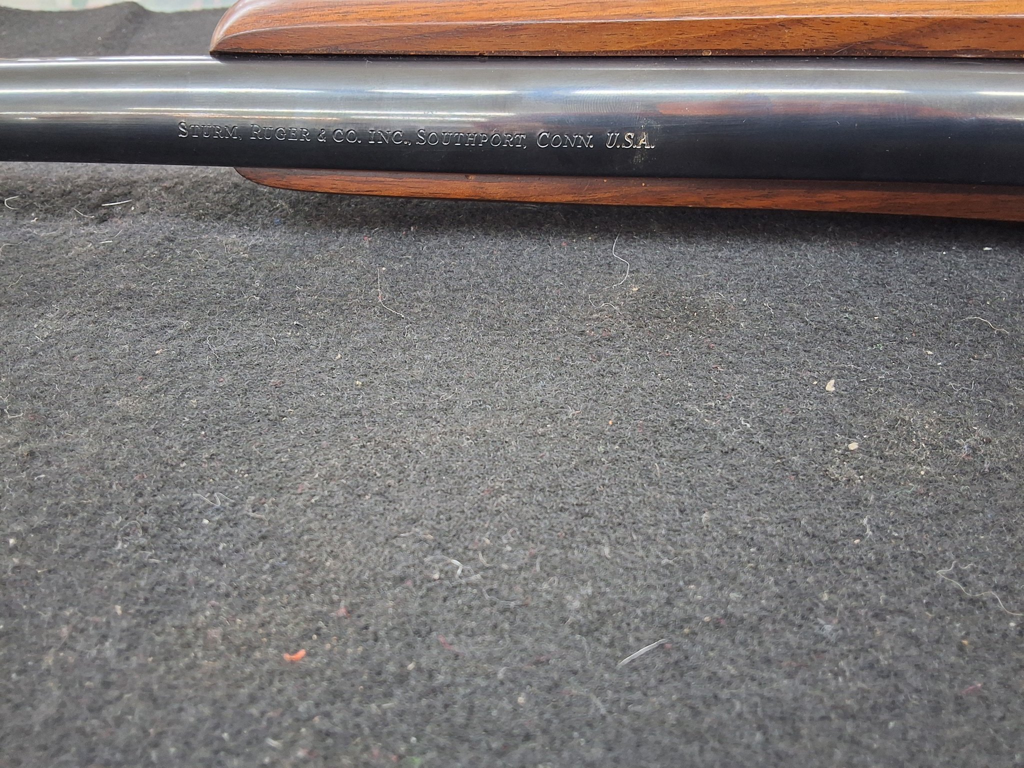 RUGER m77