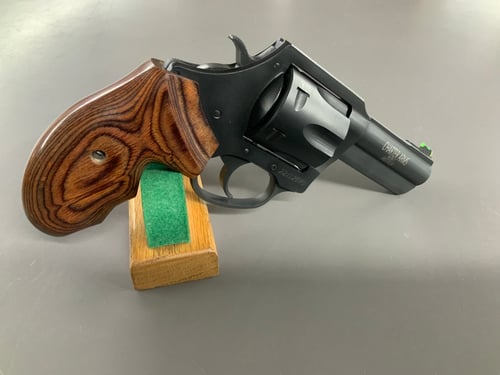 CHARTER ARMS PROFESSIONAL