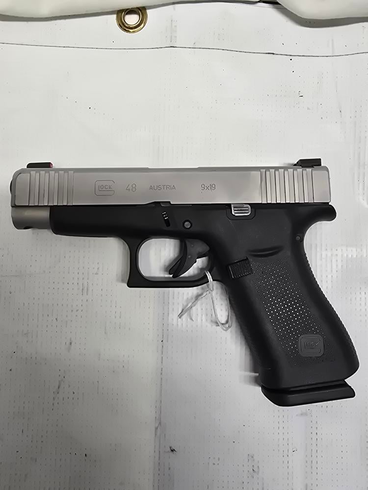 GLOCK 48