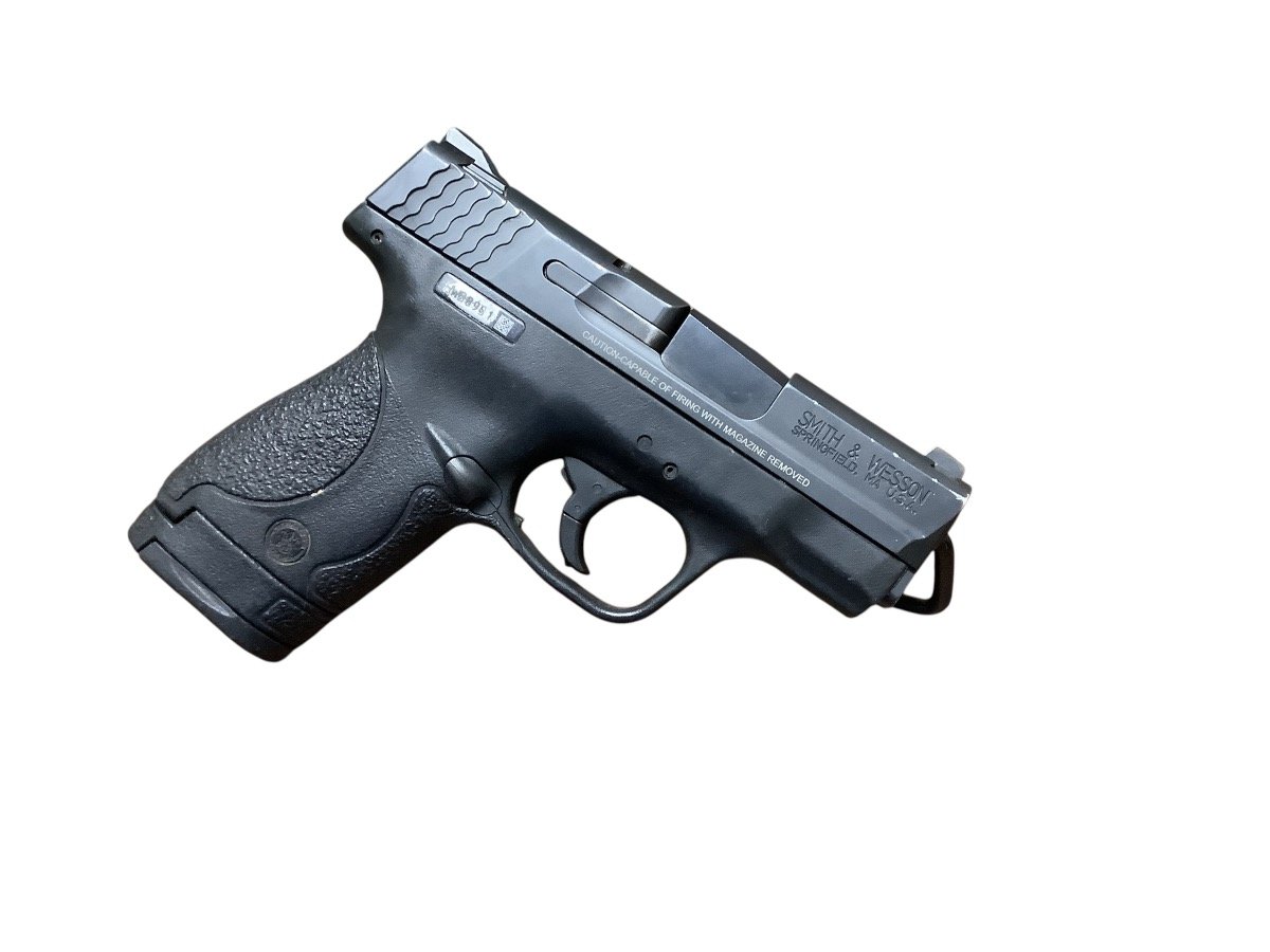 SMITH & WESSON M&P SHIELD