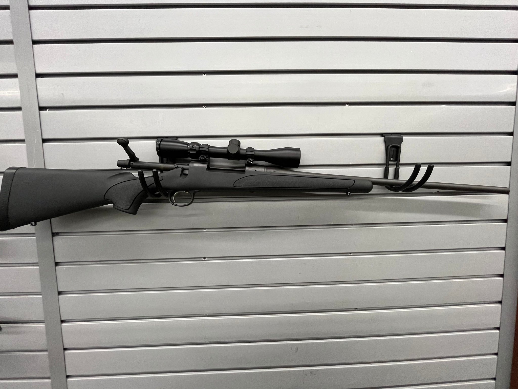 REMINGTON 700 ADL SYNTHETIC SCOPE PACKAGE .30-06 sprg