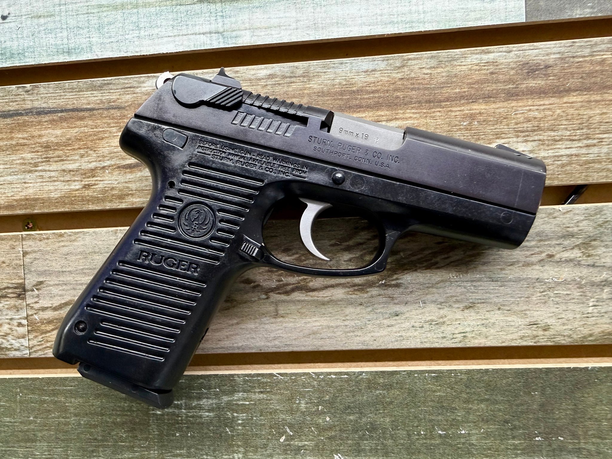 RUGER P-95