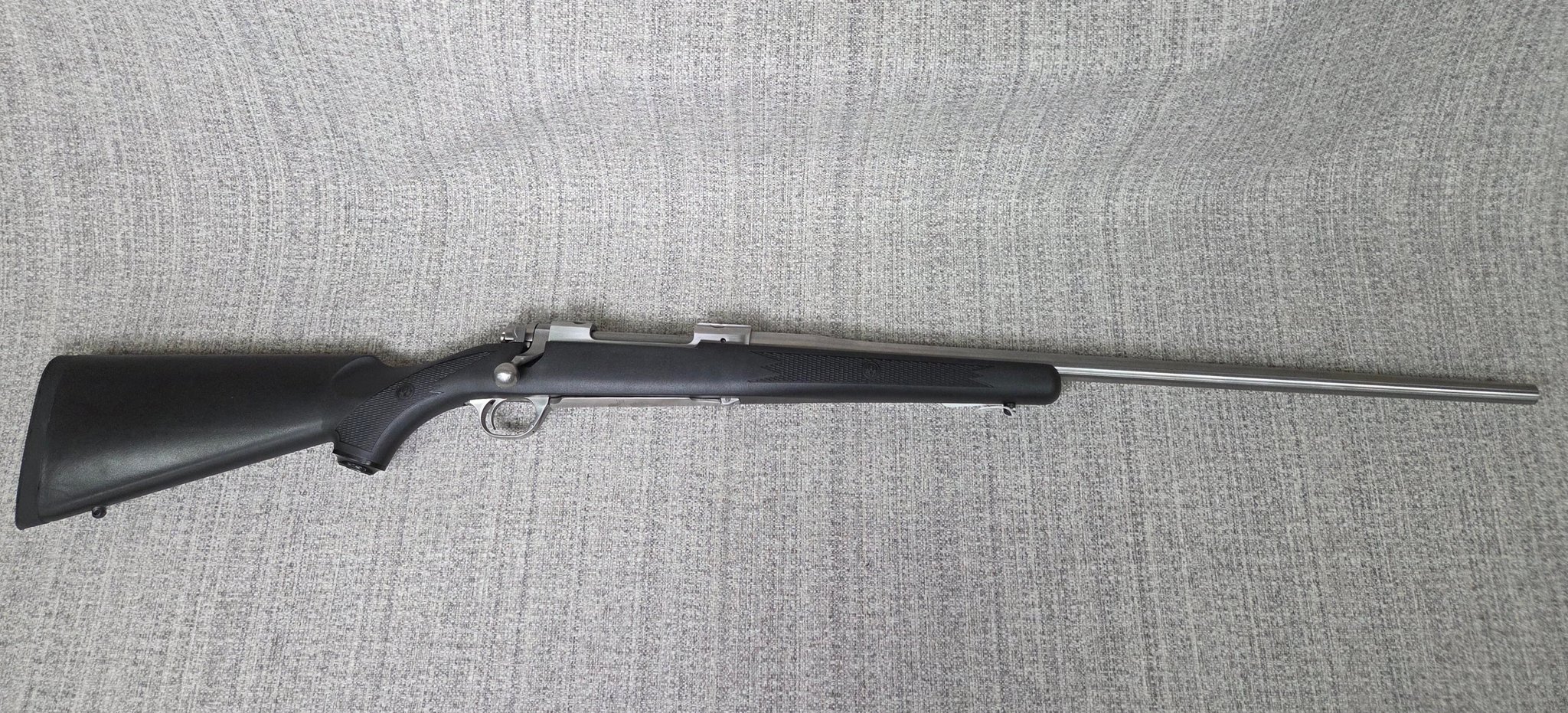 RUGER HAWKEYE .300 win mag