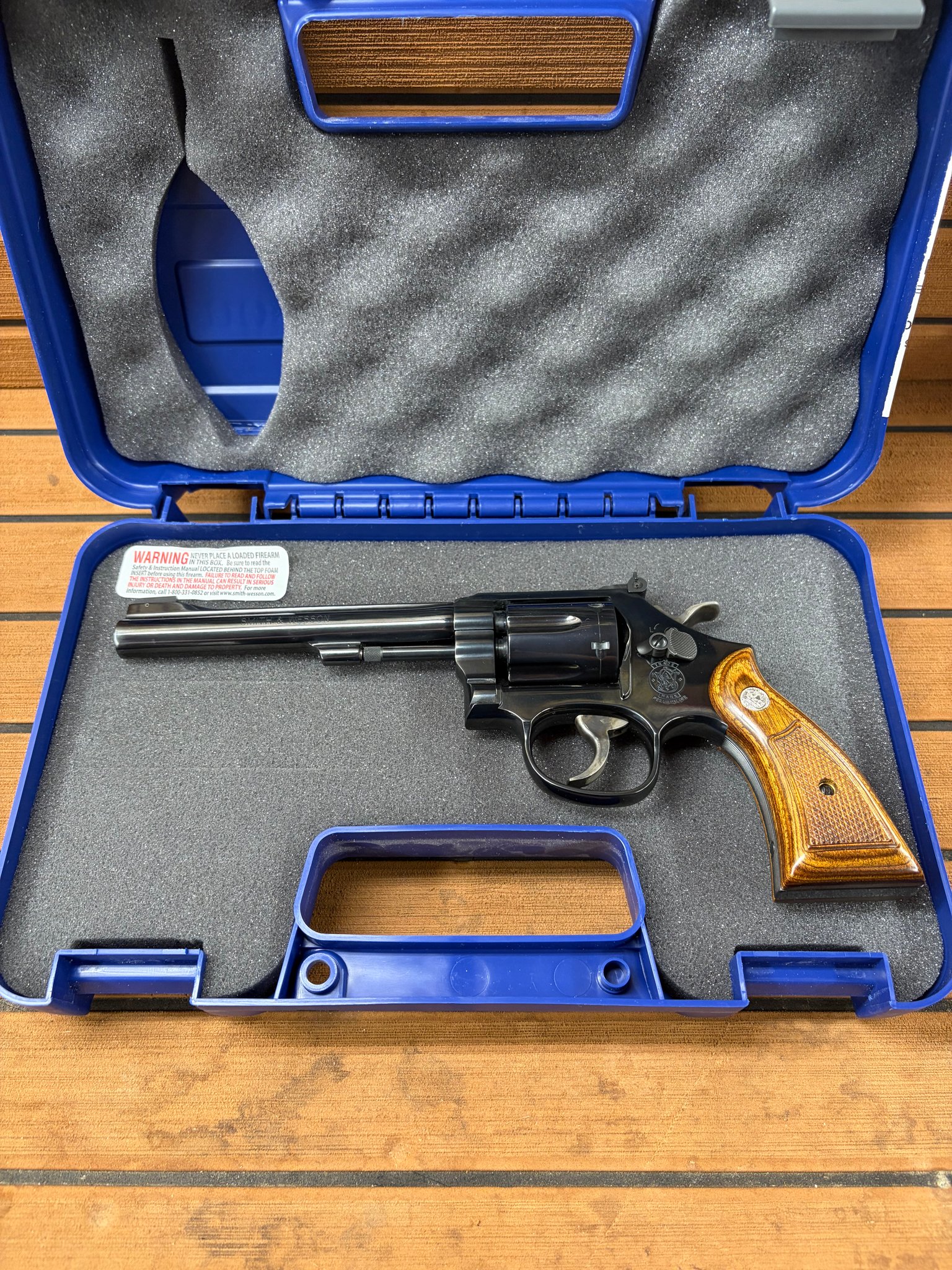 SMITH & WESSON 17-9