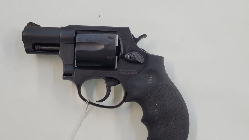 TAURUS MODEL 856