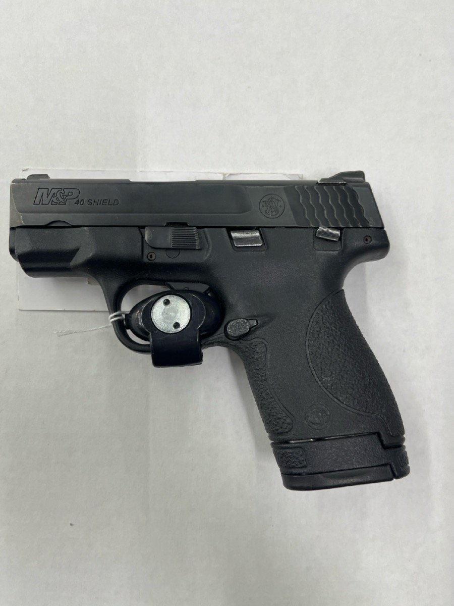 SMITH & WESSON M&P 40 SHIELD