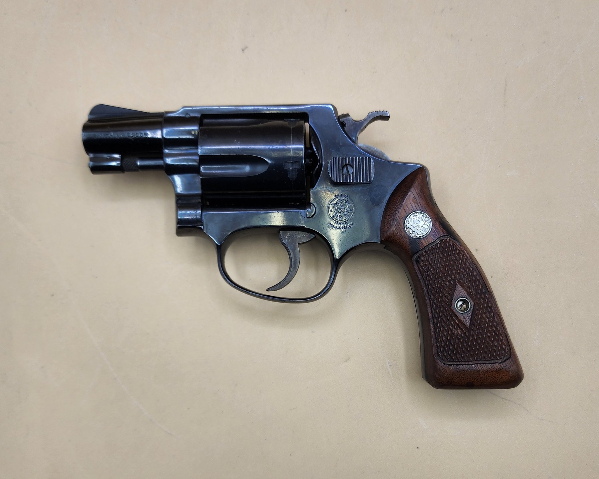 SMITH & WESSON 36