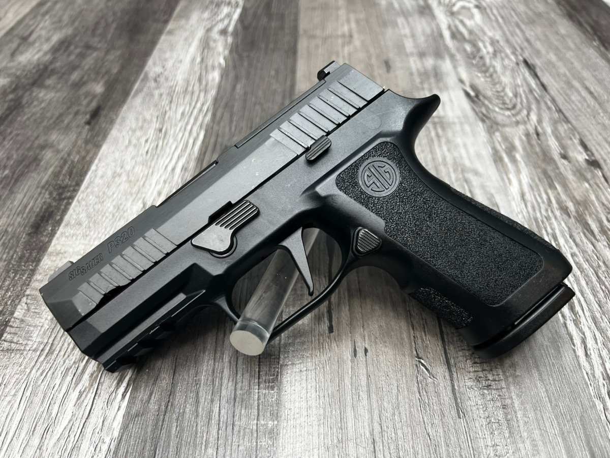 SIG SAUER 320XC-9-BXR3P-R2