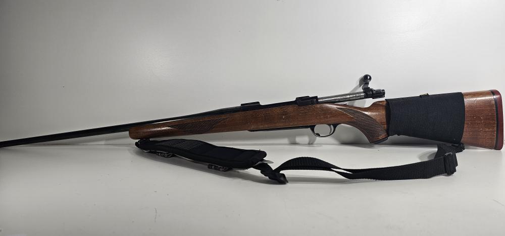 RUGER M-77