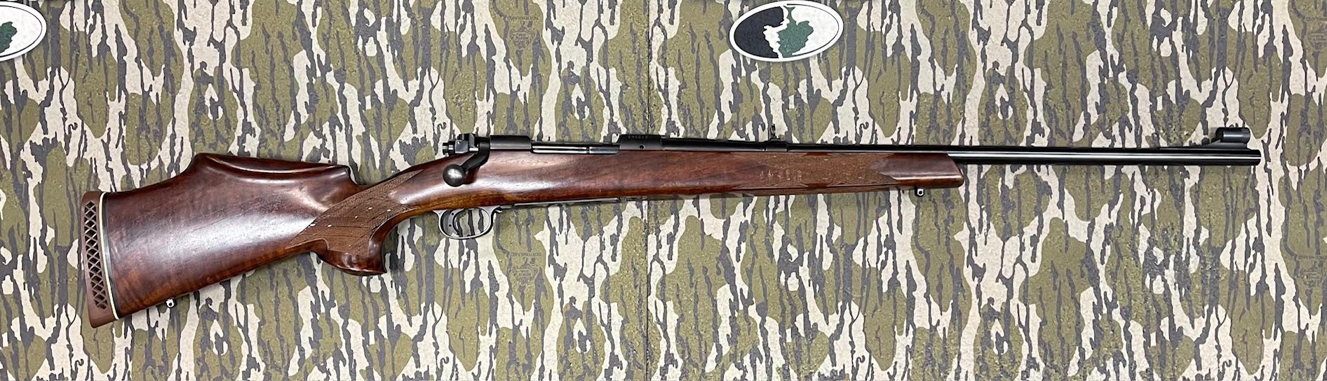 WINCHESTER MODEL 70