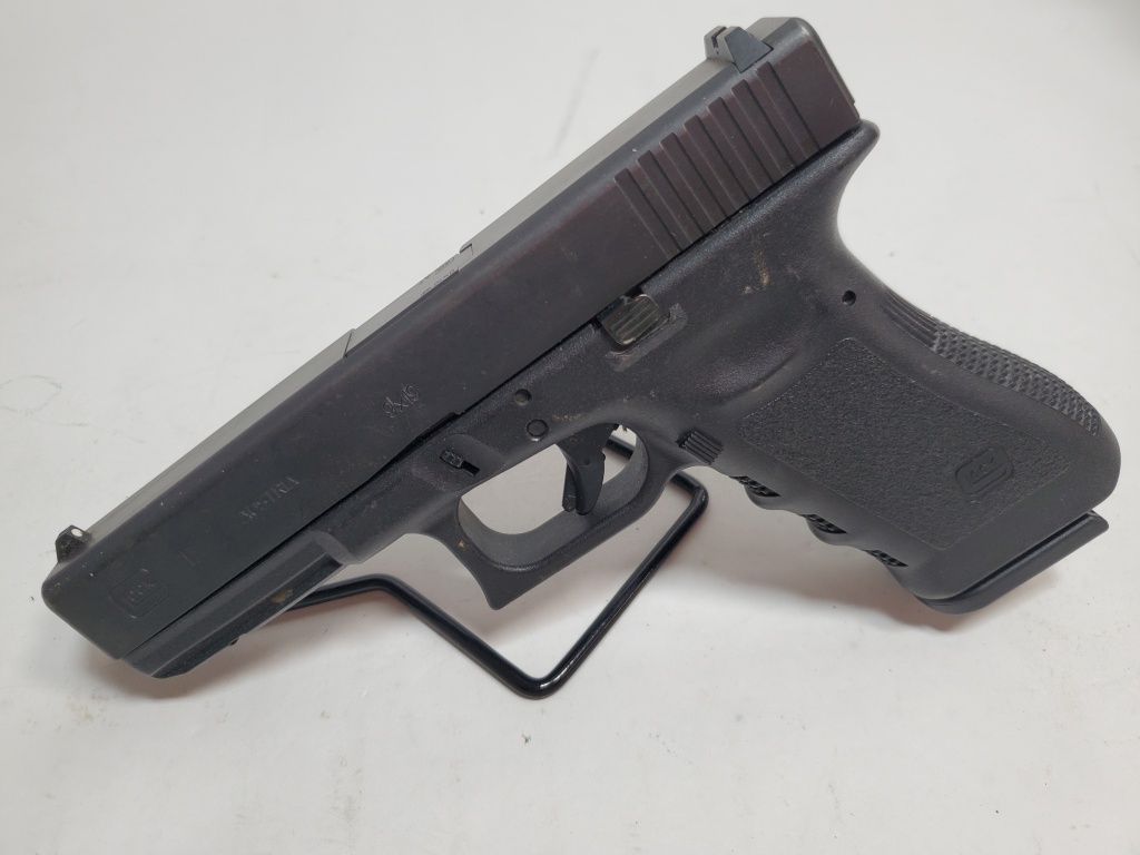 GLOCK G-17