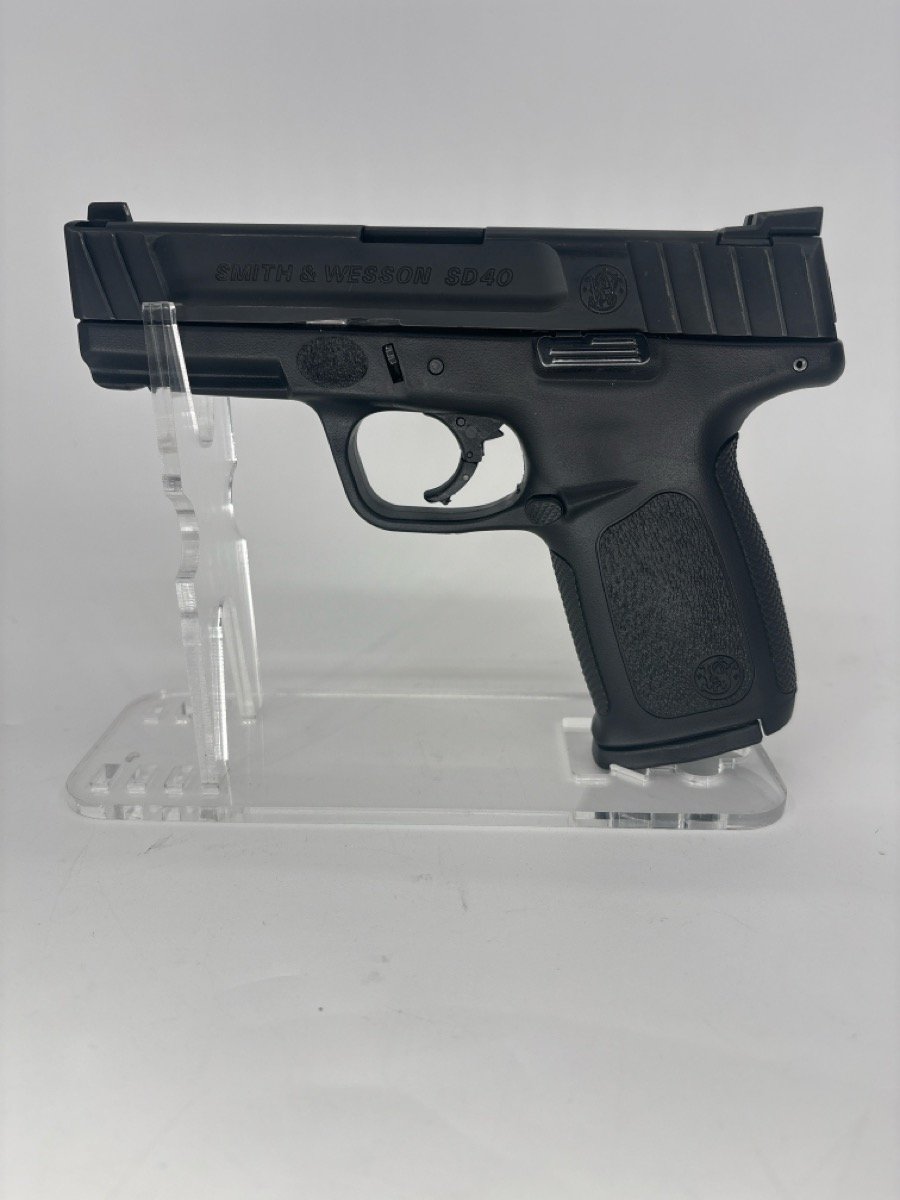 SMITH & WESSON SD40