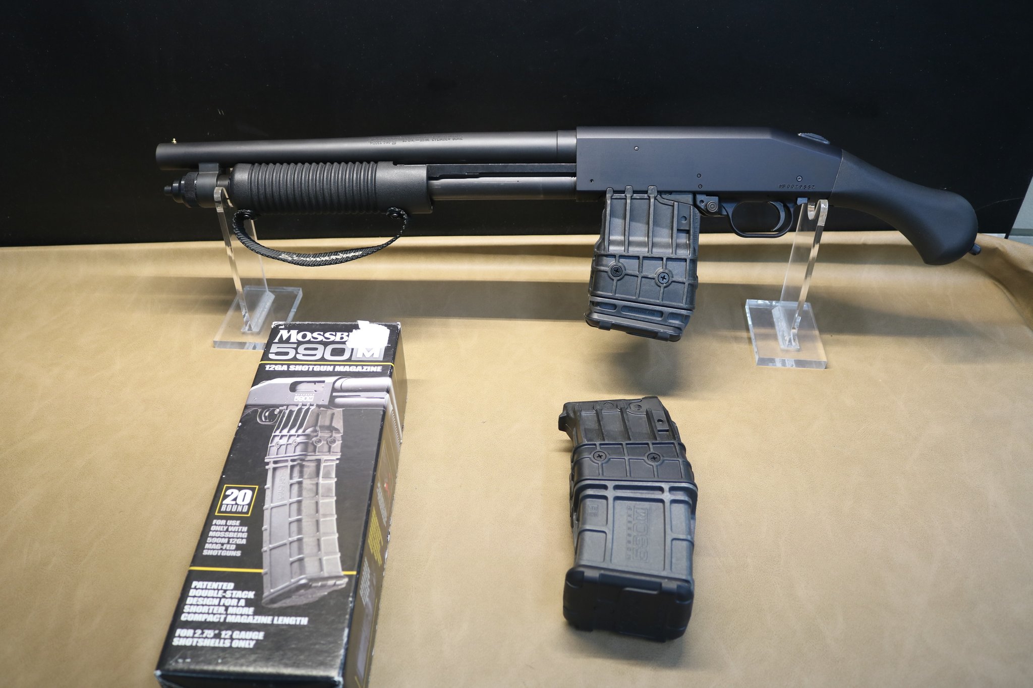 MOSSBERG 590 Shockwave