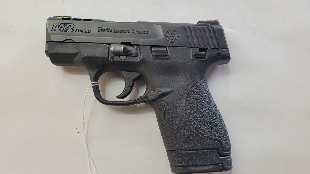 SMITH & WESSON M&P 9 SHIELD Performance Center