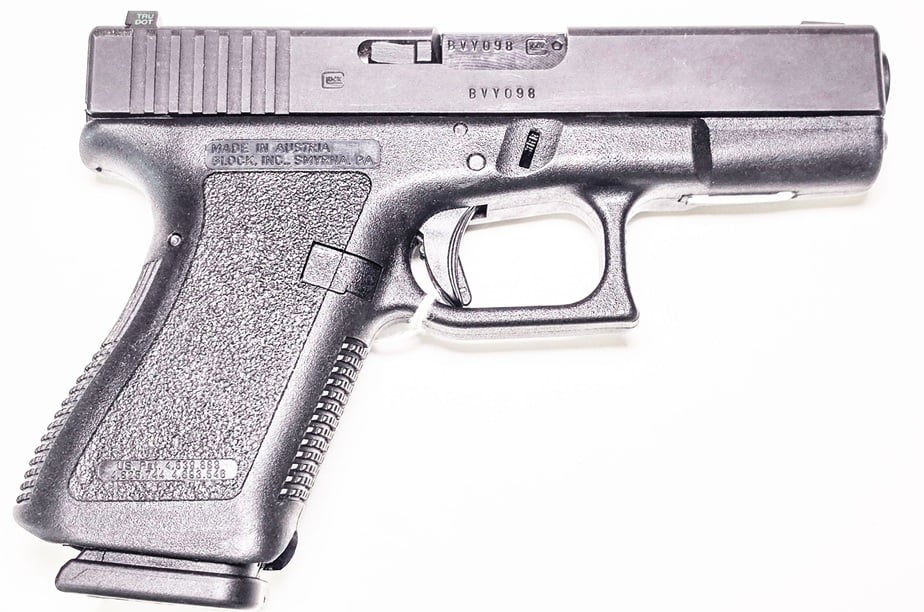GLOCK MODEL 23 GEN 1 CHAMBERED IN .40 CAL
