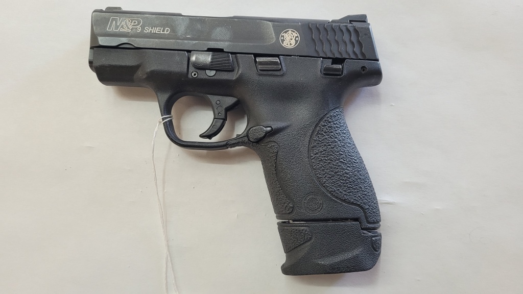 SMITH & WESSON M&P 9 SHIELD