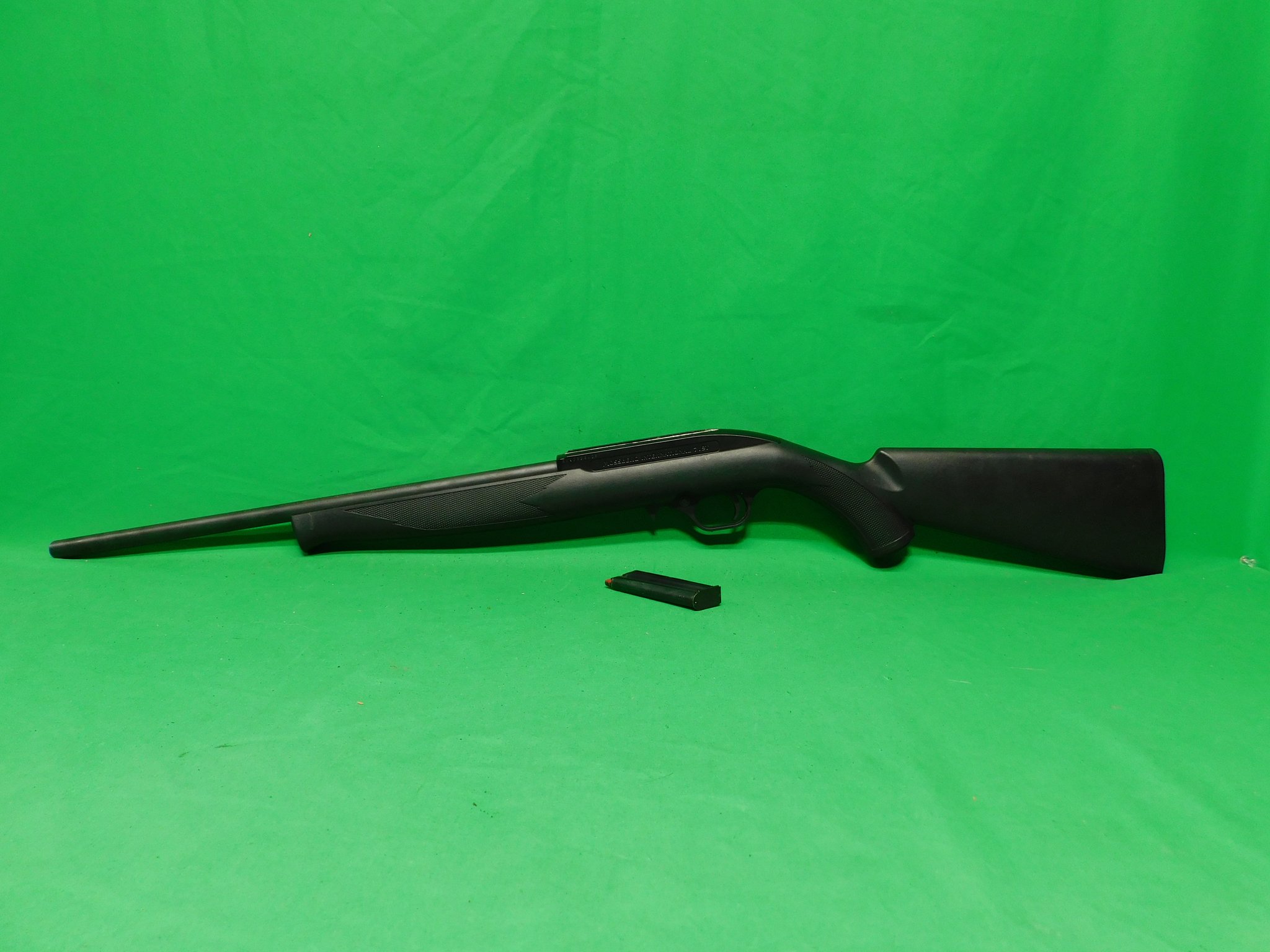 MOSSBERG 715T
