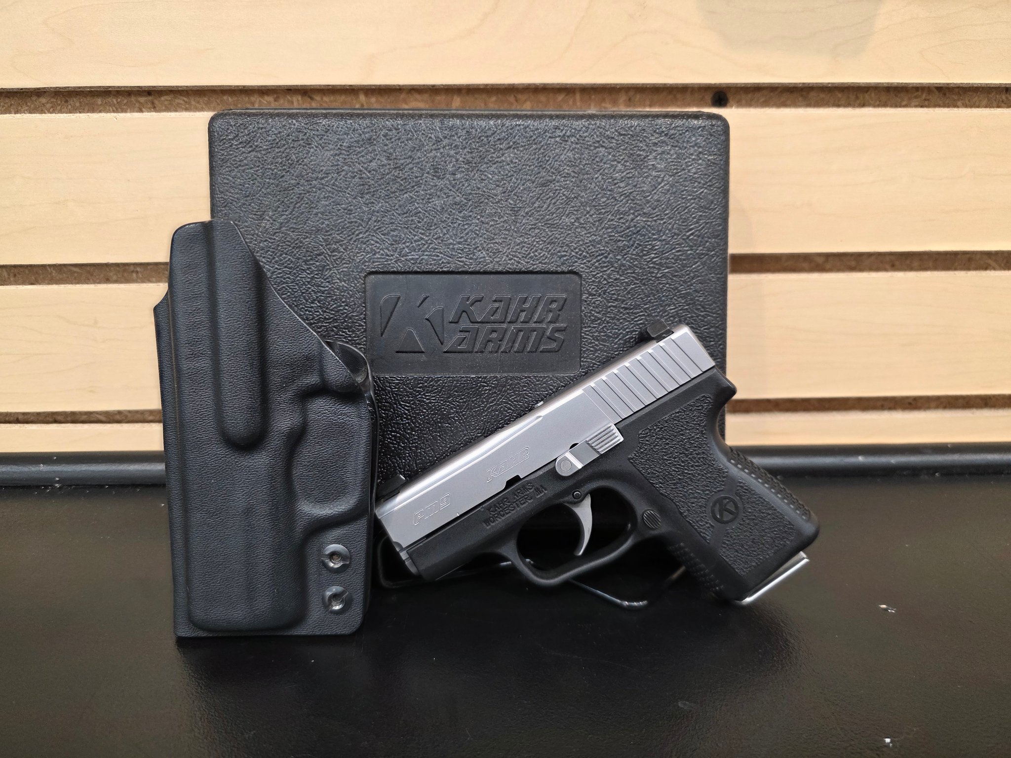 KAHR ARMS PM9