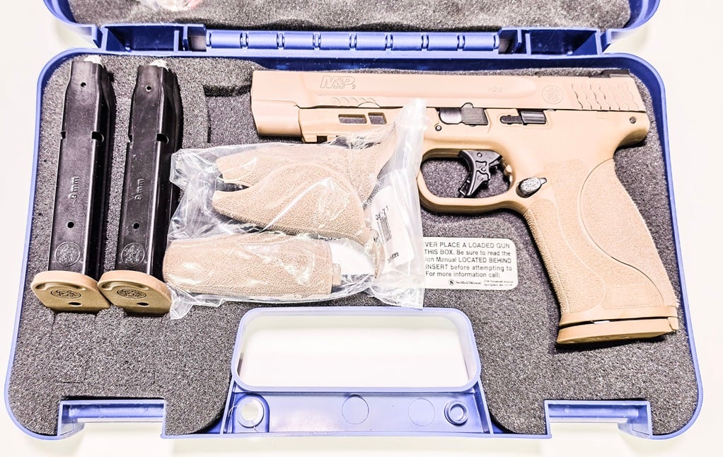 SMITH & WESSON BEAUTIFUL M&P 9 M2.0 CHAMBERED IN 9MM