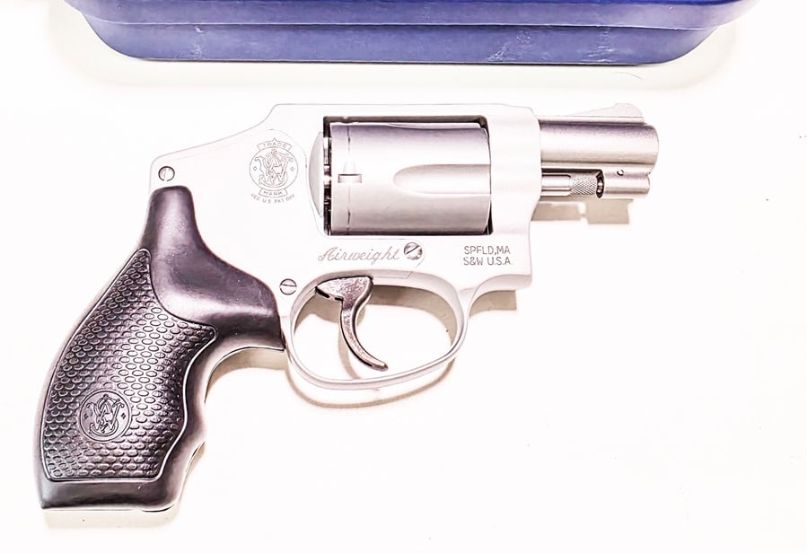 SMITH & WESSON MODEL 642 AIRWEIGHT CHAMBERED IN .38 SPL