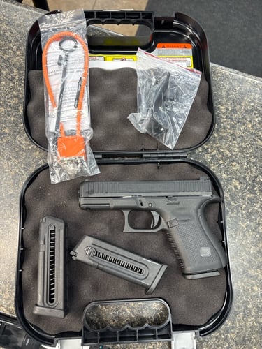 GLOCK 44