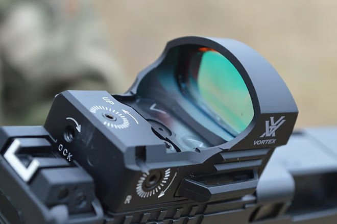 vortex razor on a glock g40 at the range