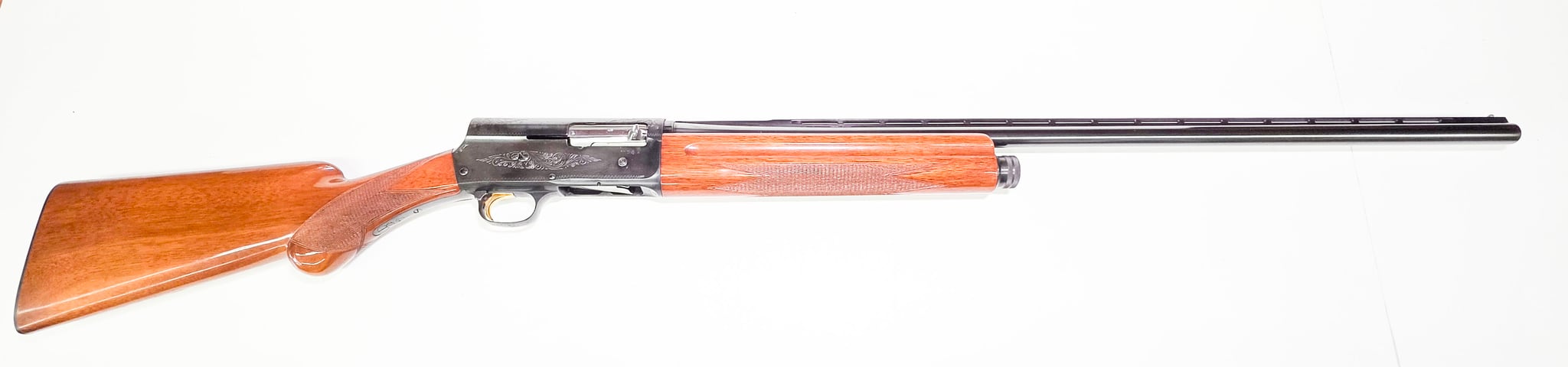 BROWNING NEAR MINT CONDITION  MODEL A5 "TWENTY" CHAMBERED IN 20 GAUGE.