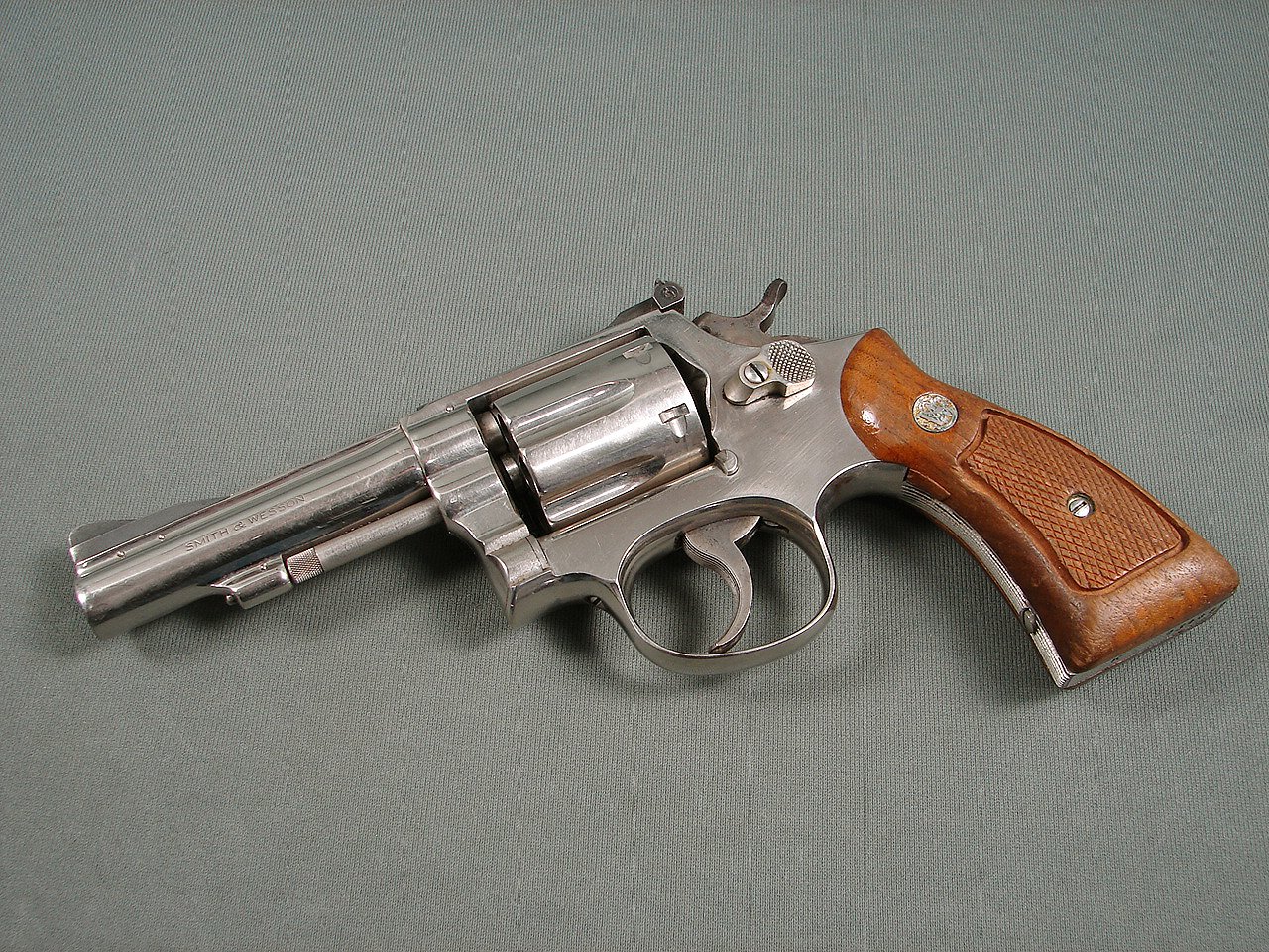 SMITH & WESSON 15 COMBAT MASTERPIECE