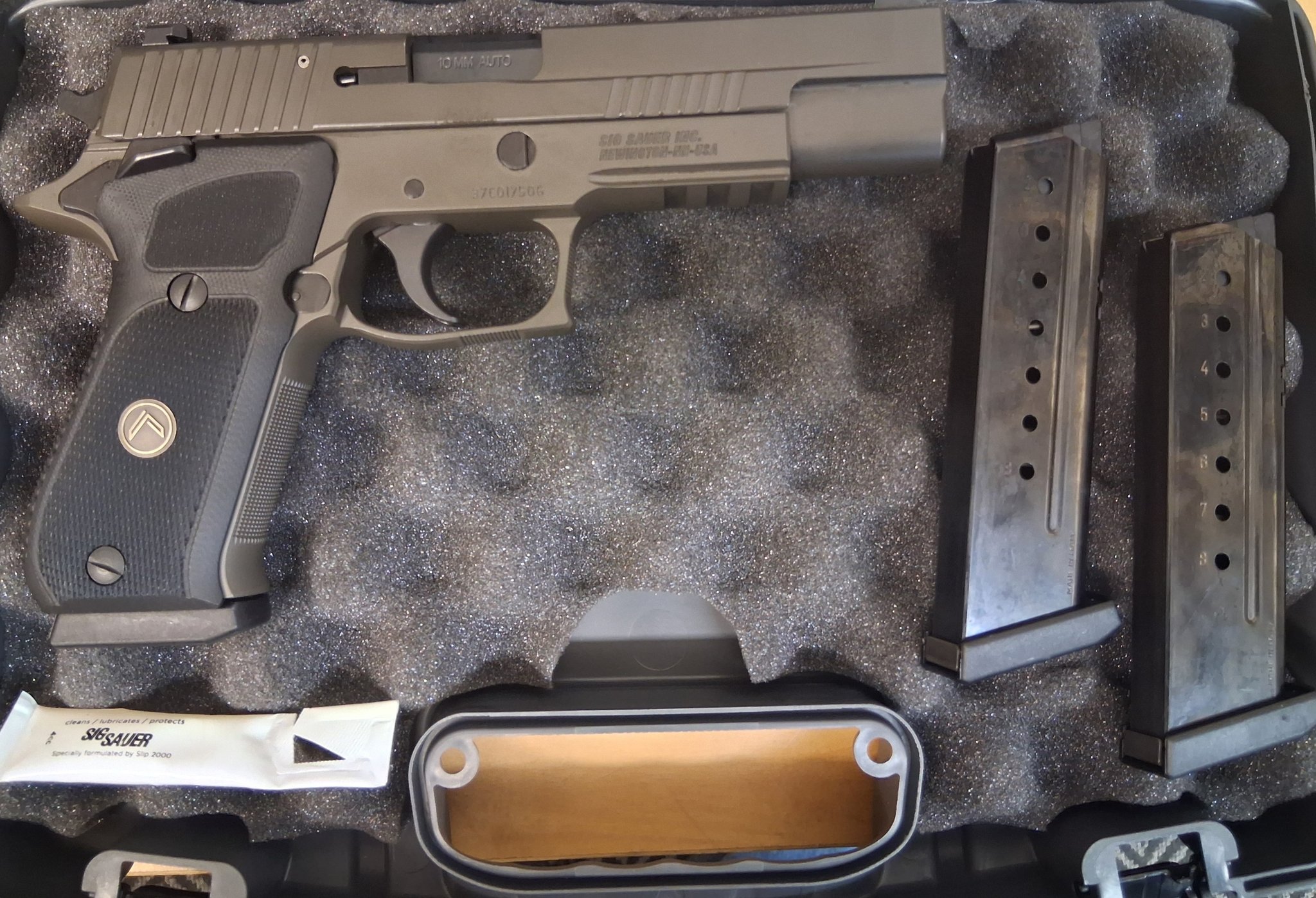 SIG SAUER P220 FULL SIZE LEGION