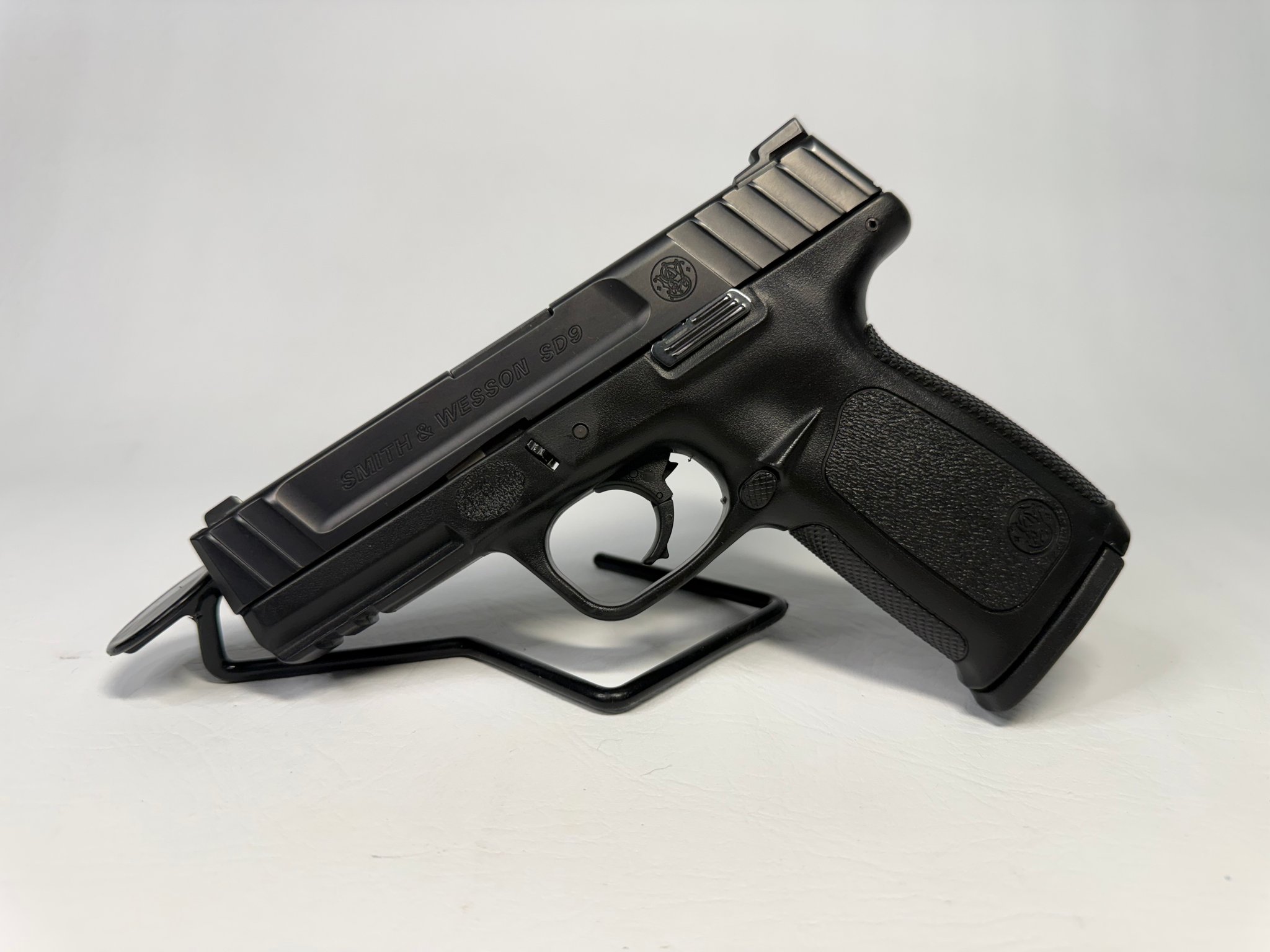 SMITH & WESSON SD9