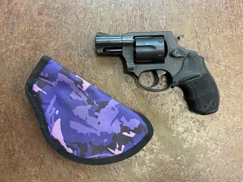 TAURUS 856