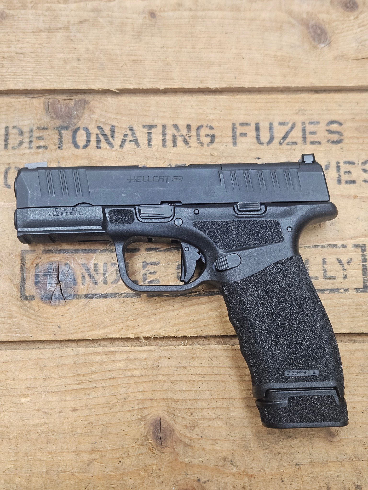 SPRINGFIELD ARMORY HELLCAT PRO