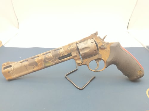 TAURUS RAGING HUNTER