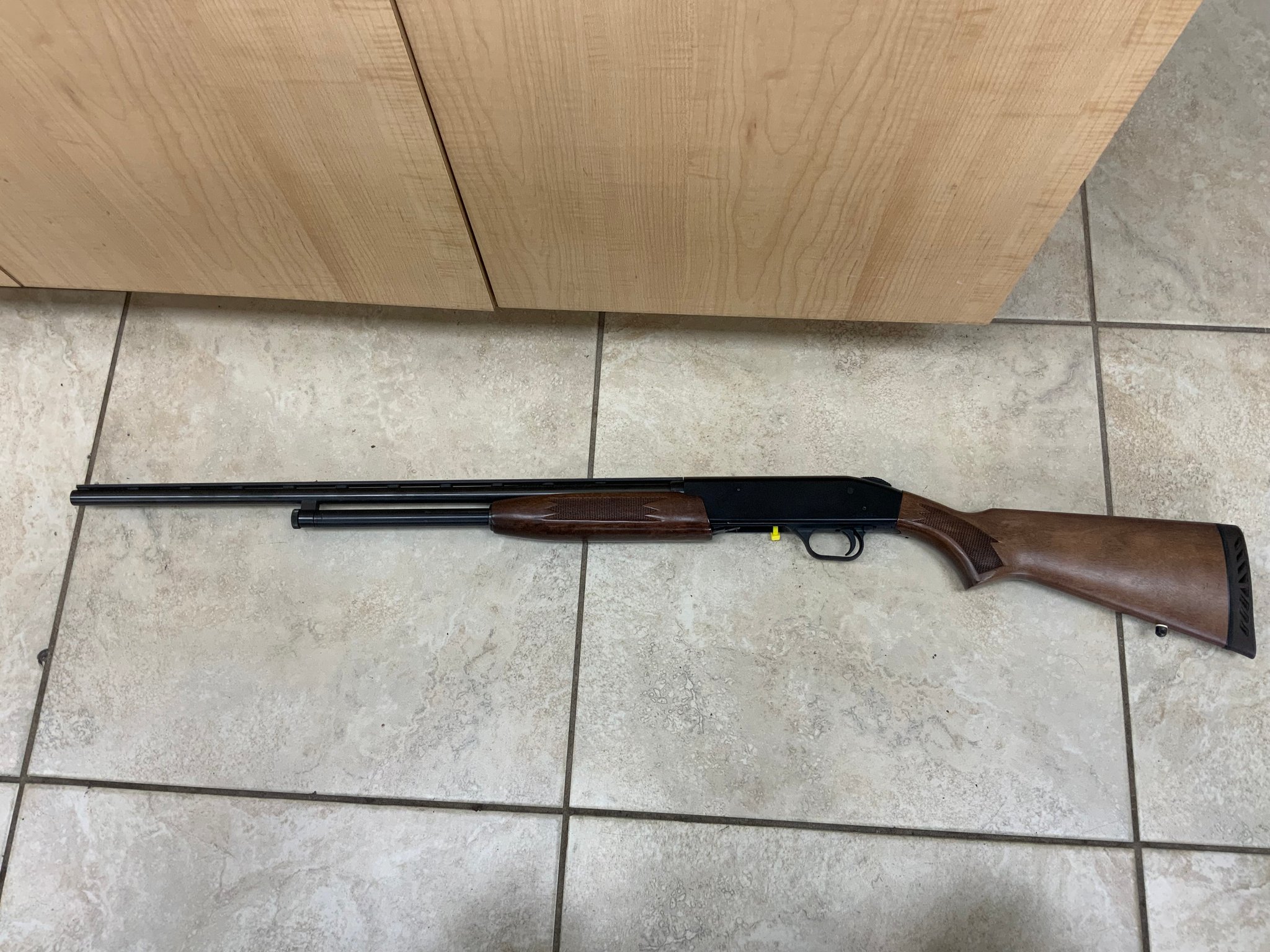 MOSSBERG 500E