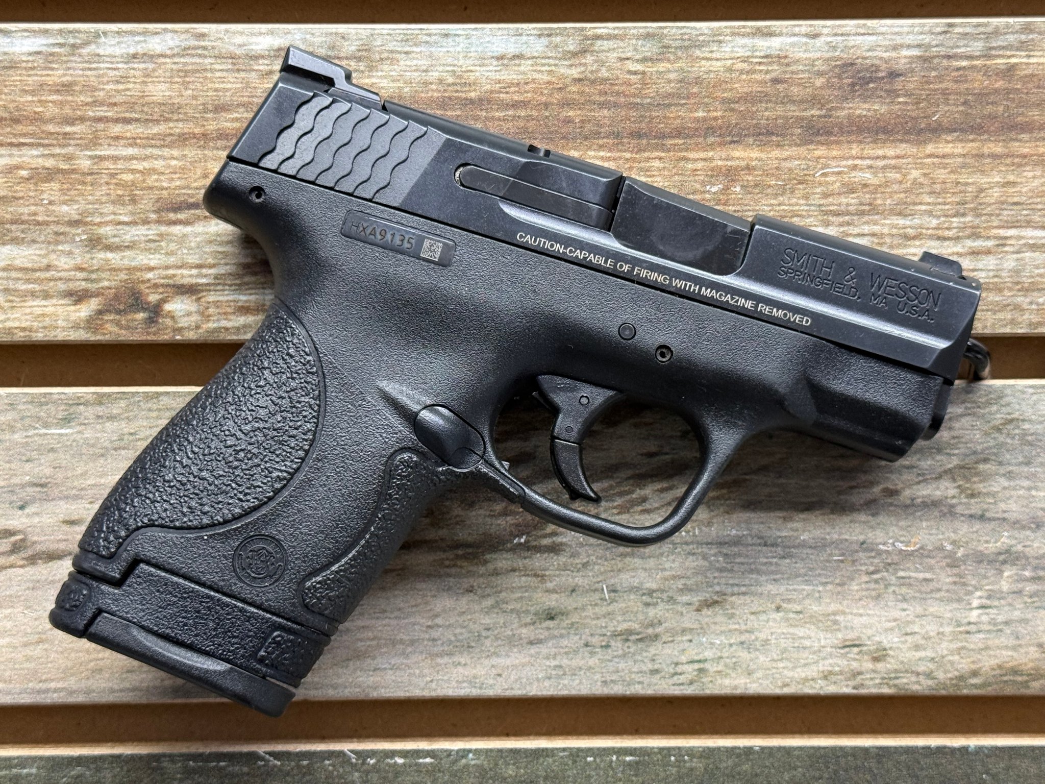 SMITH & WESSON M&P9 SHIELD