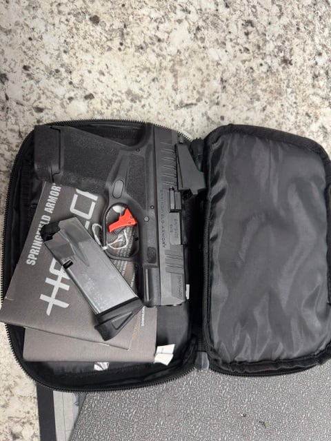 Springfield Armory Hellcat Optics Ready Micro Compact 9mm Luger 3 13 Round/11 Round Melonite Steel Slide Black Grips Pistol