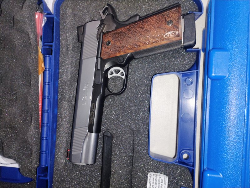 SMITH & WESSON SW1911 PRO