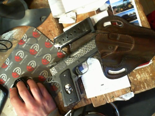 ROCK ISLAND ARMORY 1911A1