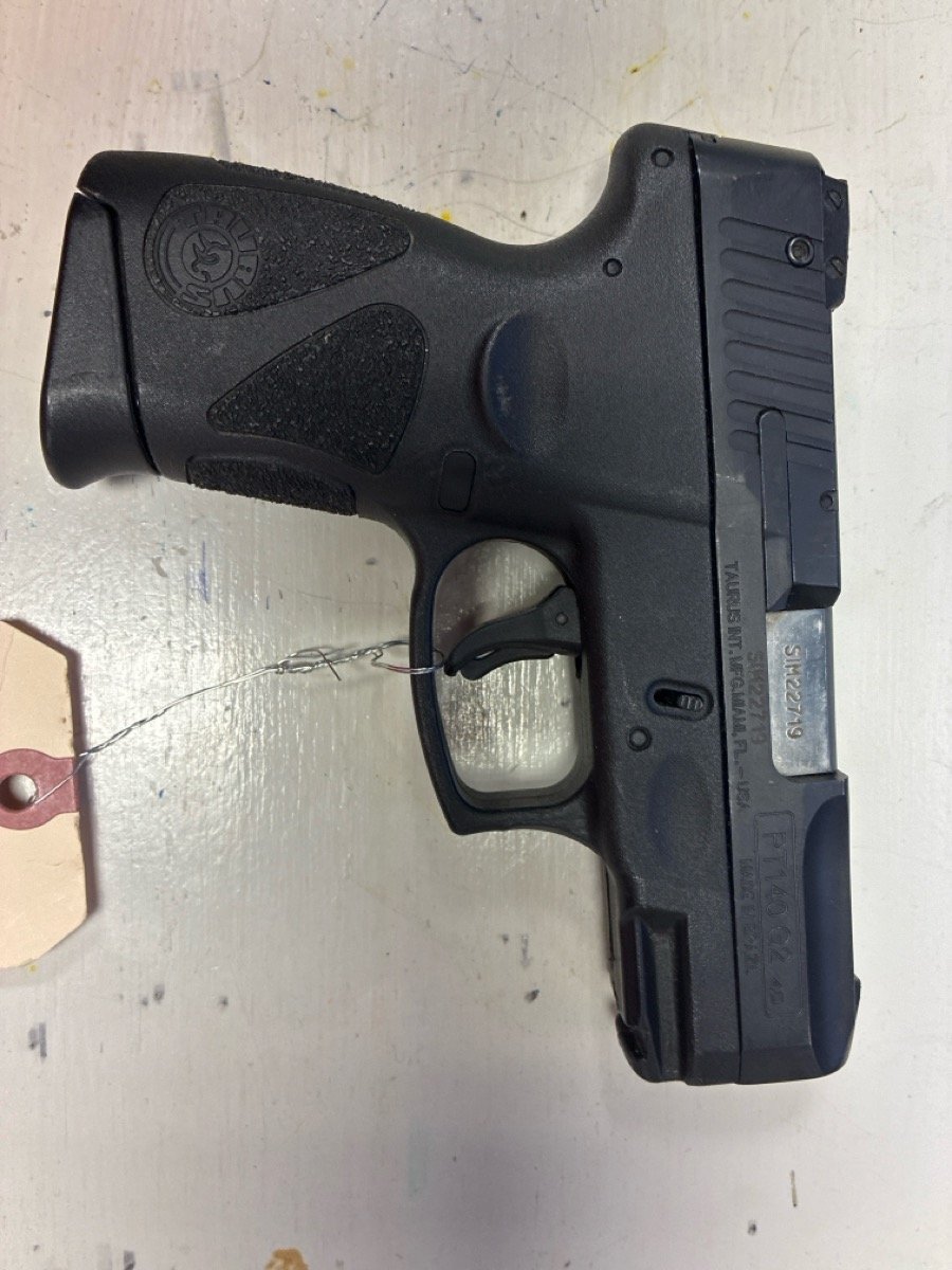TAURUS PT140 MILLENNIUM G2