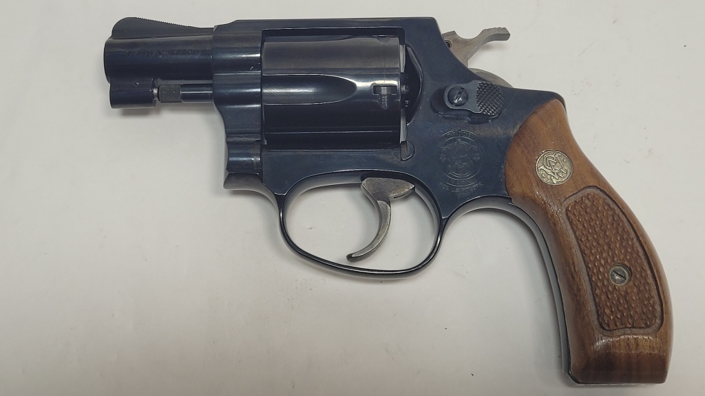 SMITH & WESSON m36-7