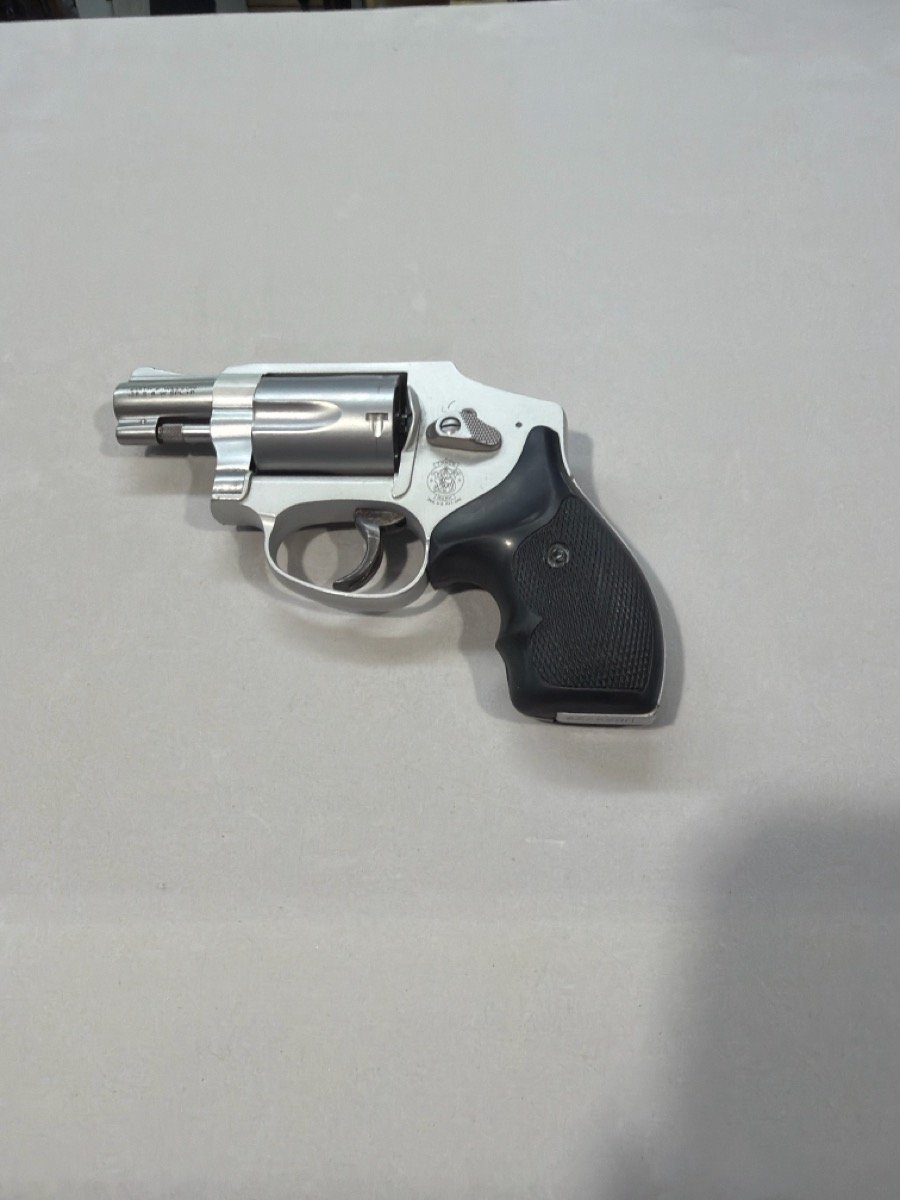 SMITH & WESSON 642-2