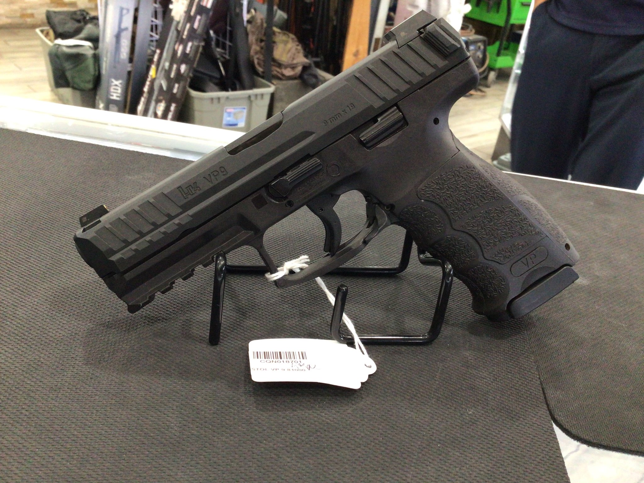 HECKLER & KOCH VP9