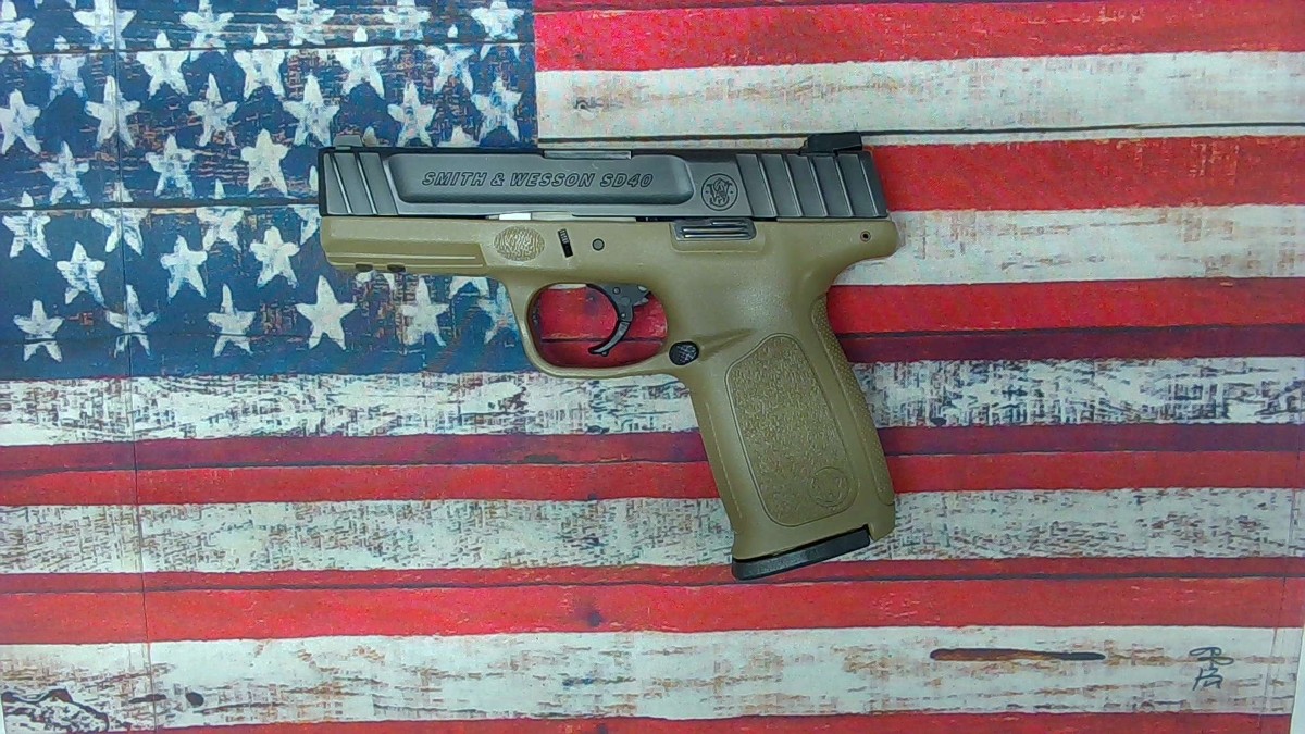 SMITH & WESSON SD40