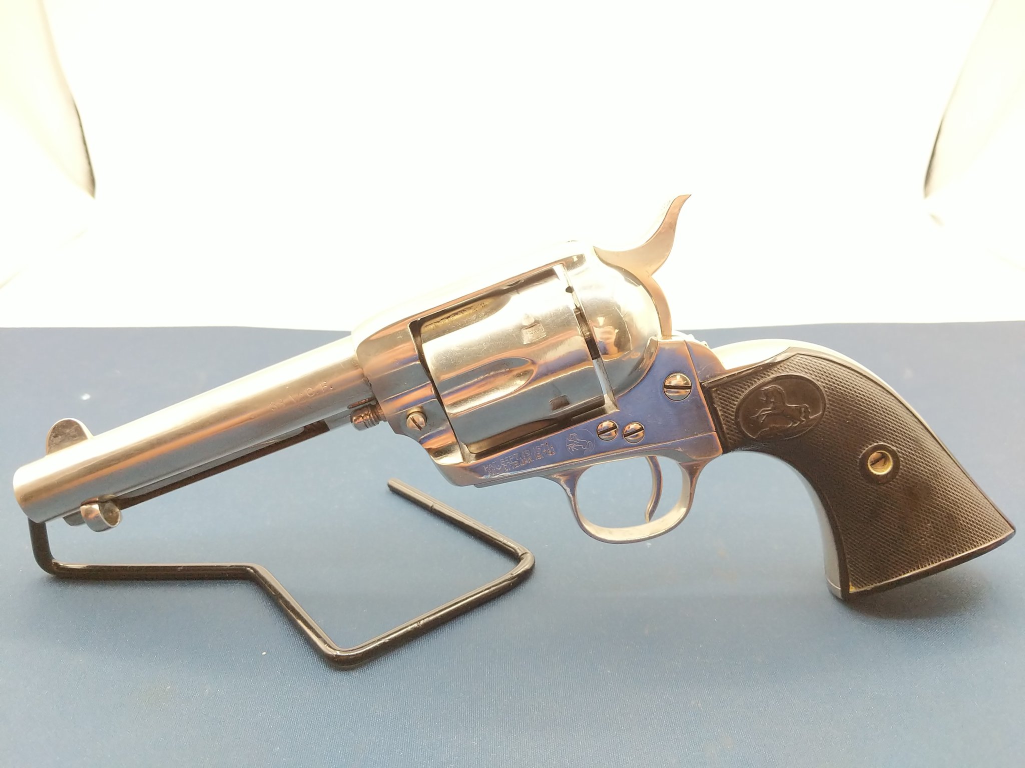 COLT SINGLE ACTION ARMY